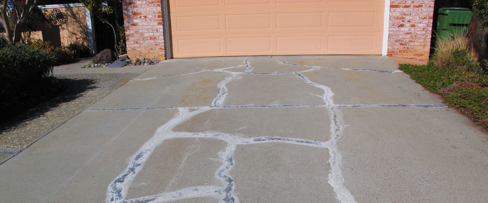 Can a Cracked Concrete Driveway Be Resurfaced?