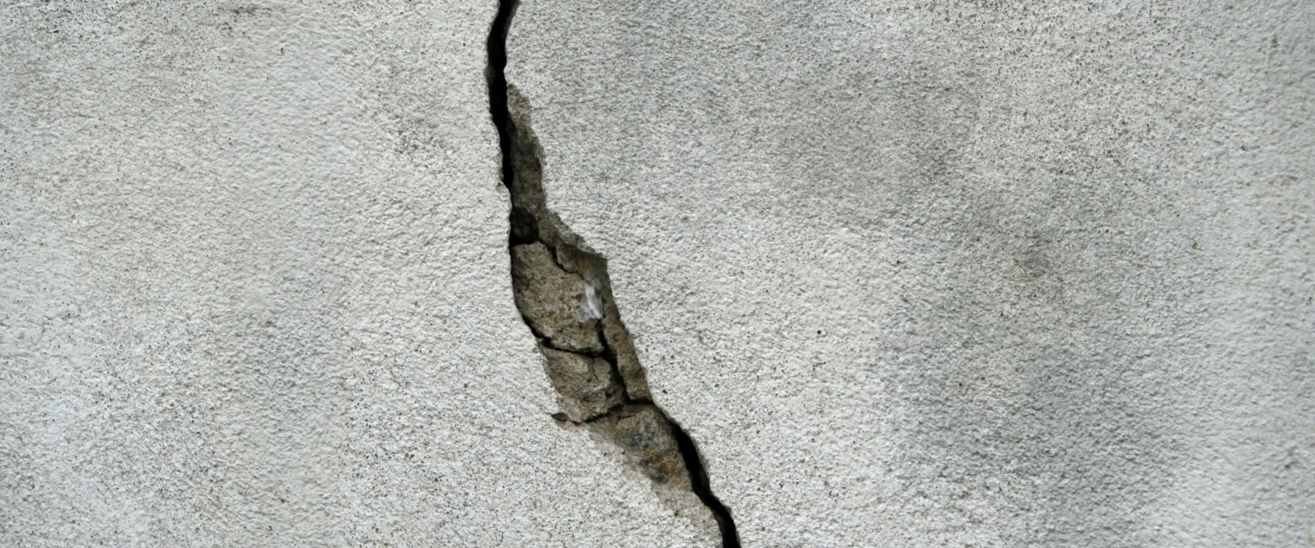 Can damaged concrete be repaired?