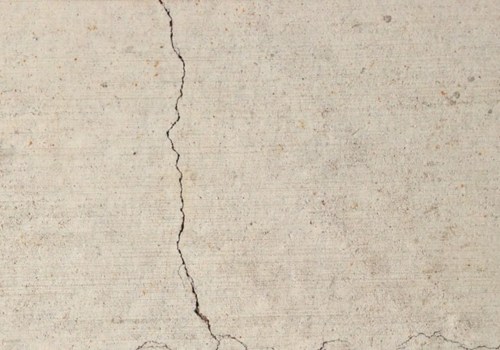 Are fine cracks in concrete normal?